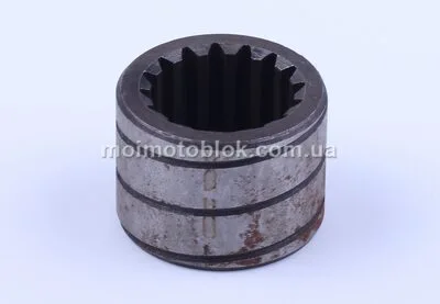 Втулка ВОМ L-30 мм, D-45 мм, Z-16 Jinma 200-204-240-244