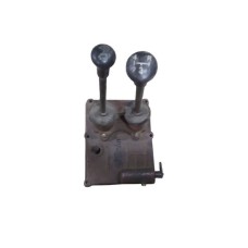 Крышка КПП с рычагами в сборе Jinma 404 (JM304.37S.014-2)